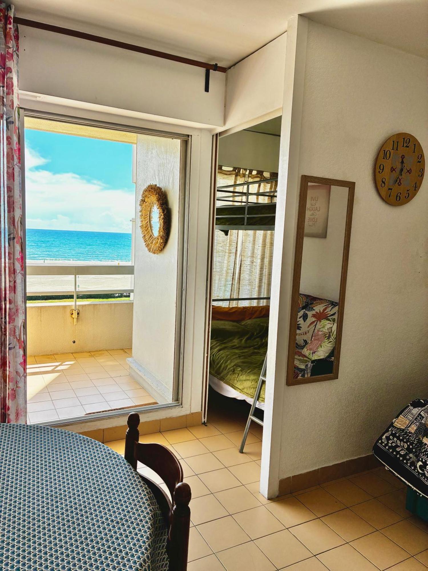 Studio Face A La Mer +Terrasse+ Parking Canet-en-Roussillon Exterior photo